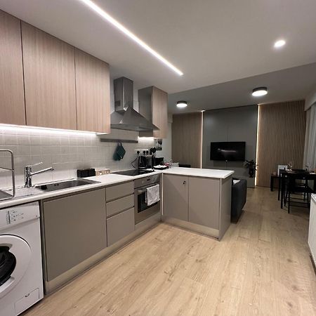 Daniela'S Modern Apartment Strovolos Eksteriør bilde
