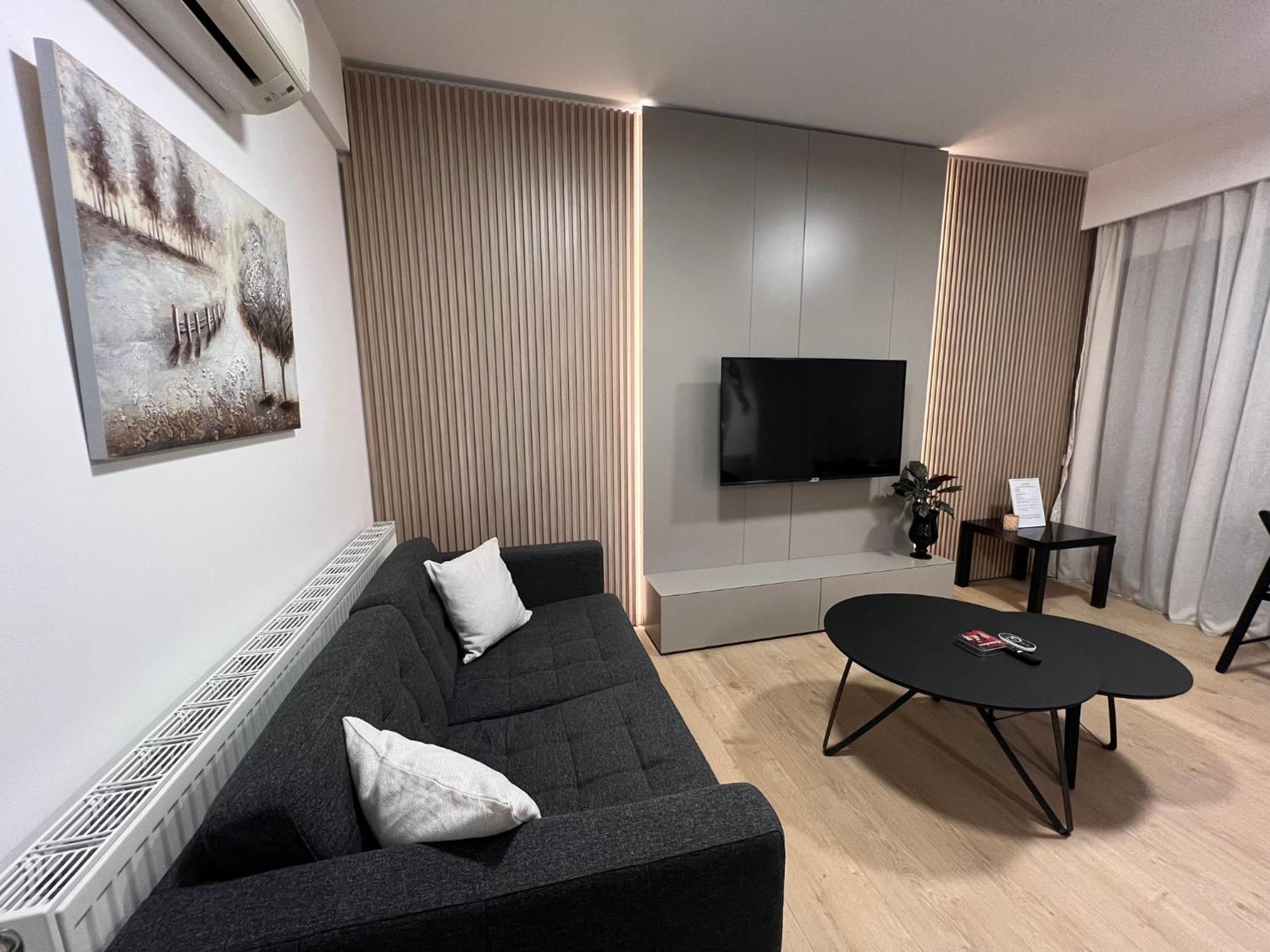 Daniela'S Modern Apartment Strovolos Eksteriør bilde